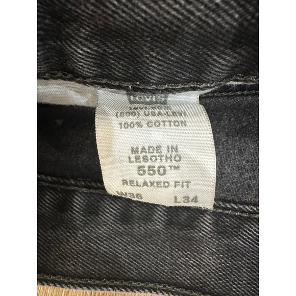 Levis 550 Relaxed Fit Jeans Mens 36x34 Faded Black Denim 100% Cotton 00550-0260 - Picture 3 of 9